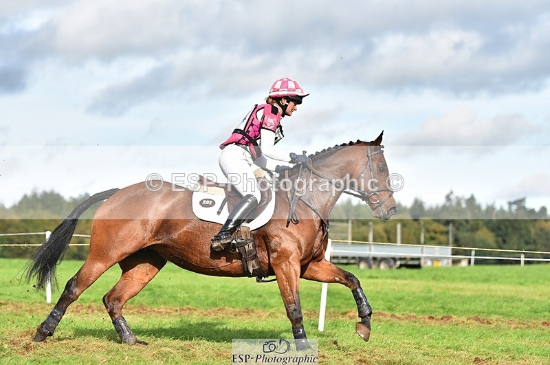 231021-143358-18933 - 454-MILTONHILL.MALENKI-Holly.Horton-SC+XC