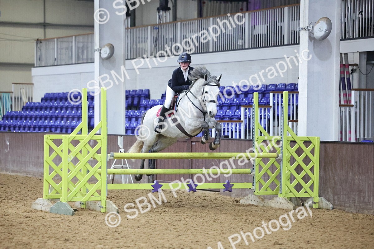 SBM_003436 - Class 11 - Blue Chip Pony Newcomers - 1.00m Open