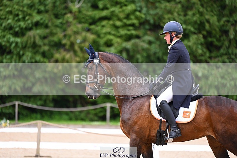 240524-120331-09148 - 524-BALLYVALLY_BAY-Rachel_Rendle