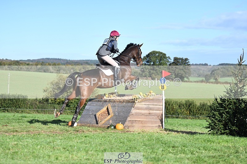 231022-103814-25665 - 228-CHEVALIAN.DUCATI-Hannah.Hobhouse-XC