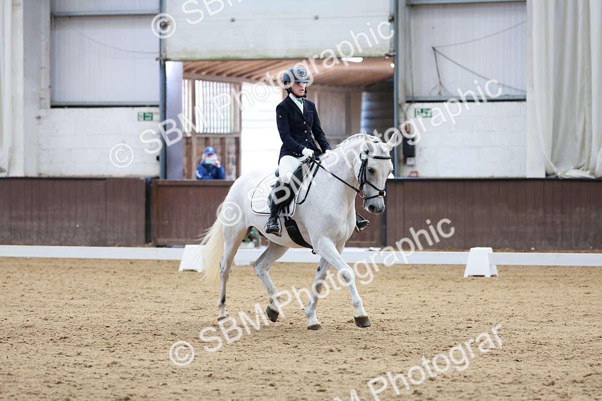 SBM_008396 - Class 6b - Novice 6 - 9.28-10.41