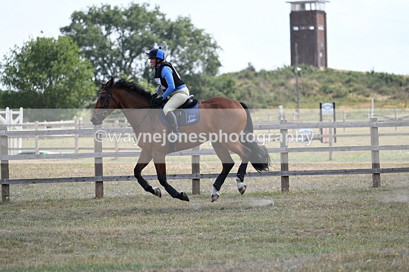 WJ7_2510 - XC Time 12:17 to 12:22