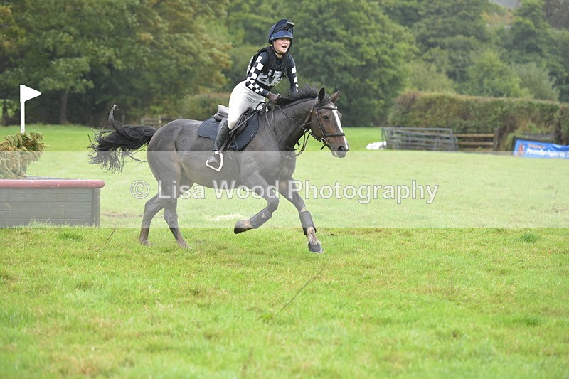 RAY_9502 - Class 2: 70cm: Corner