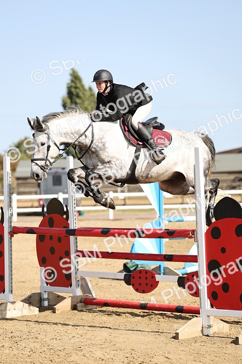 SBM_005281 - Class 6 = Senior Newcomers - 1.10m Open