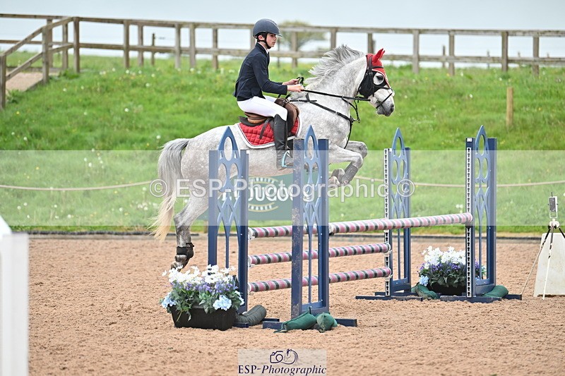 240505A-113259-04896 - Cls 3  Pony Discovery & 90cm Open