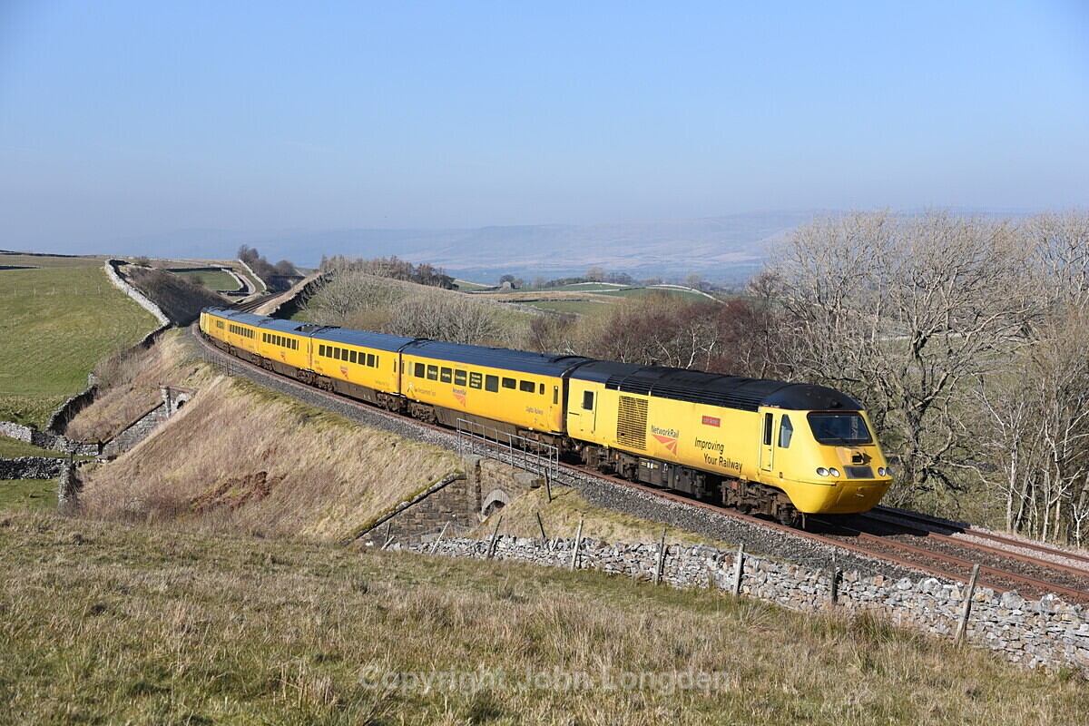 JL - 22.3.20 43062 'John Armit' Derby - Heaton, Birkett Common - Birkett Common (southbound)