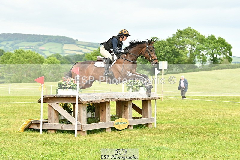 250524A-165242-14855 - C-275-Kat.Raybould-ROYAL.CATCH