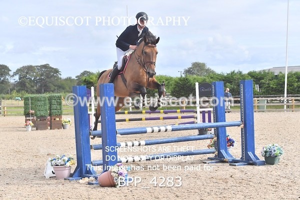 BPP_4283 - CLASS 12 SUN Senior British Novice/ 90cm Open