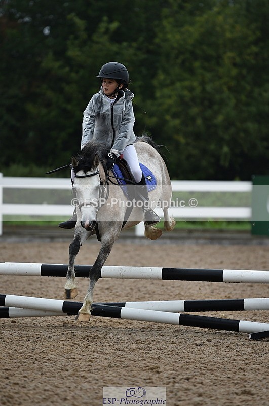 220829A-154050-00120 - Clear Round & 60cm  1a - 1b