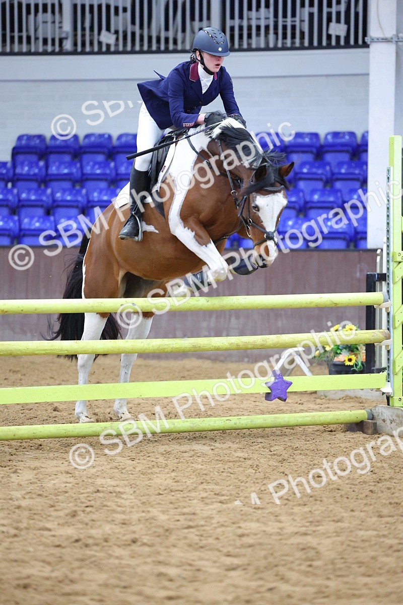 SBM_009541 - Class 20 - Senior British Novice/ 90cm Open - First Round (0.90m)