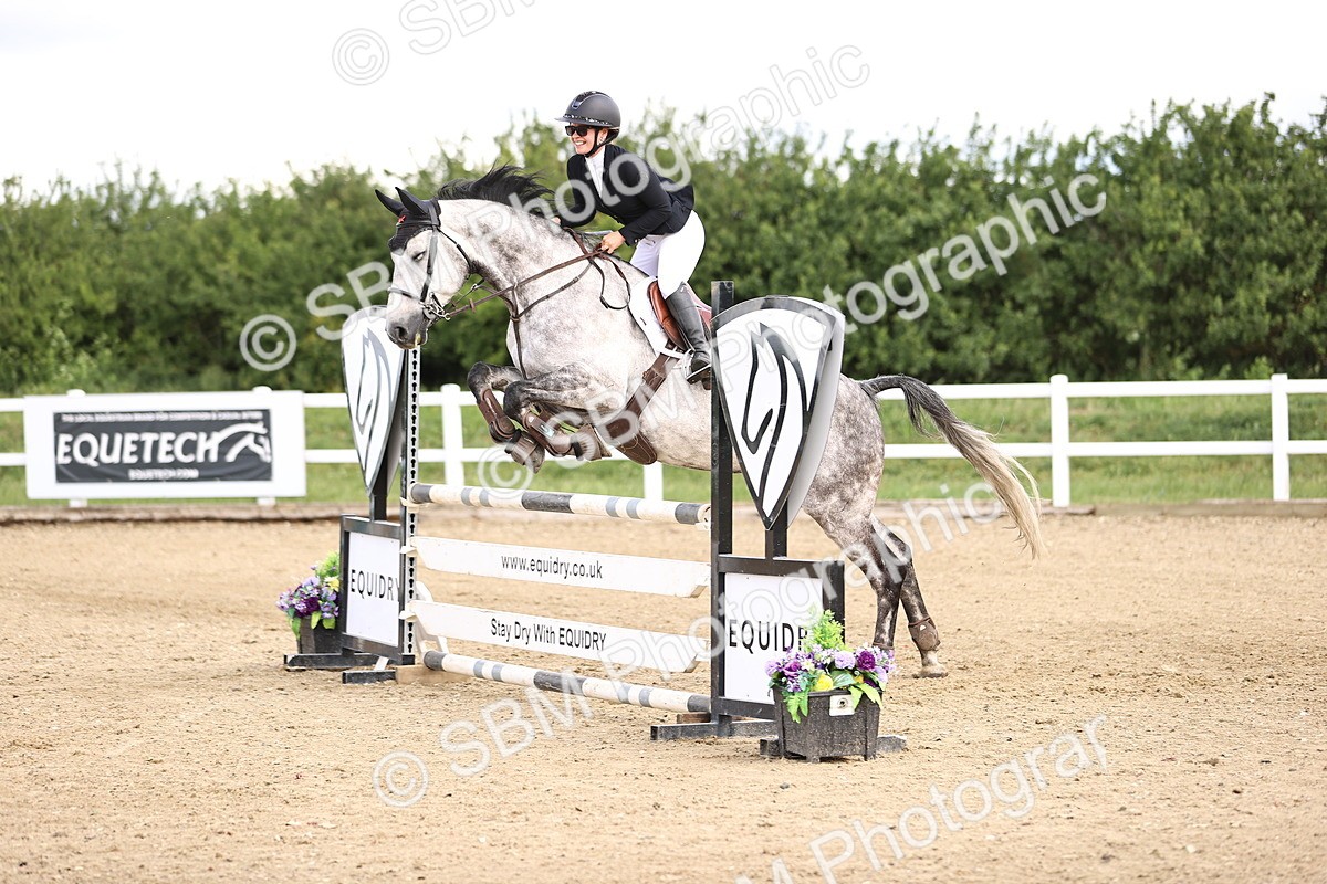 SBM_006530 - Class 16 - Senior British Novice - 90cm