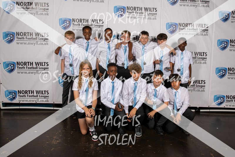 1DX30378 - Div 2 FC Abbey Meads Blue