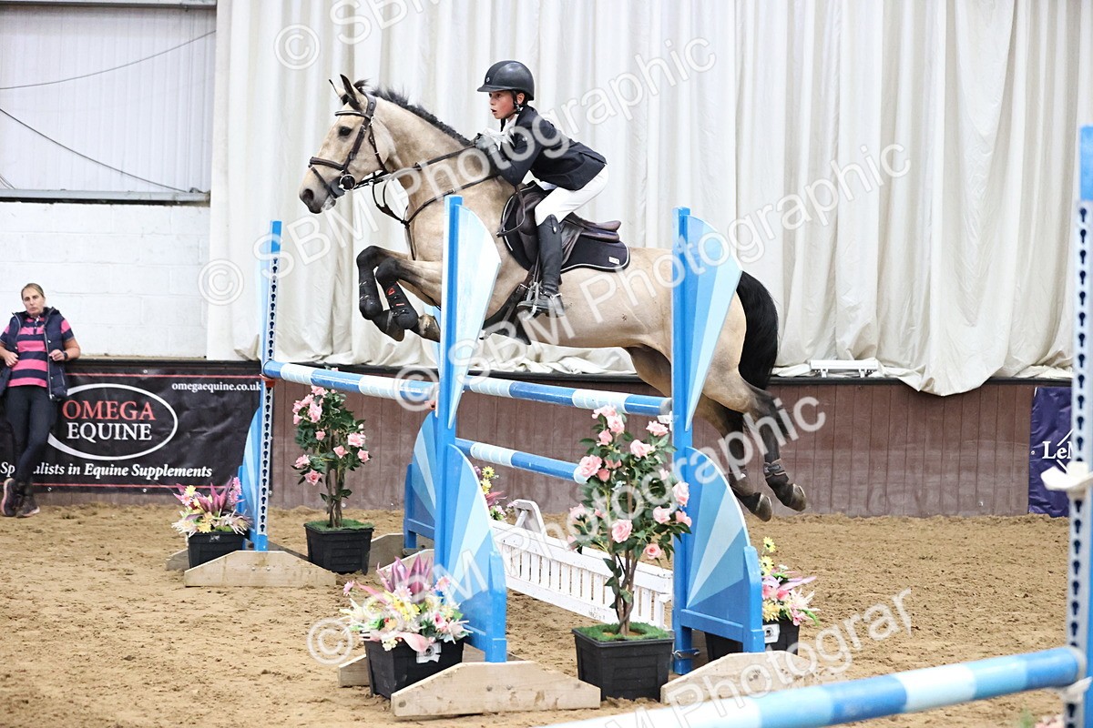 SBM_001551 - Class 8 - Junior 1.15m 1.20m Open