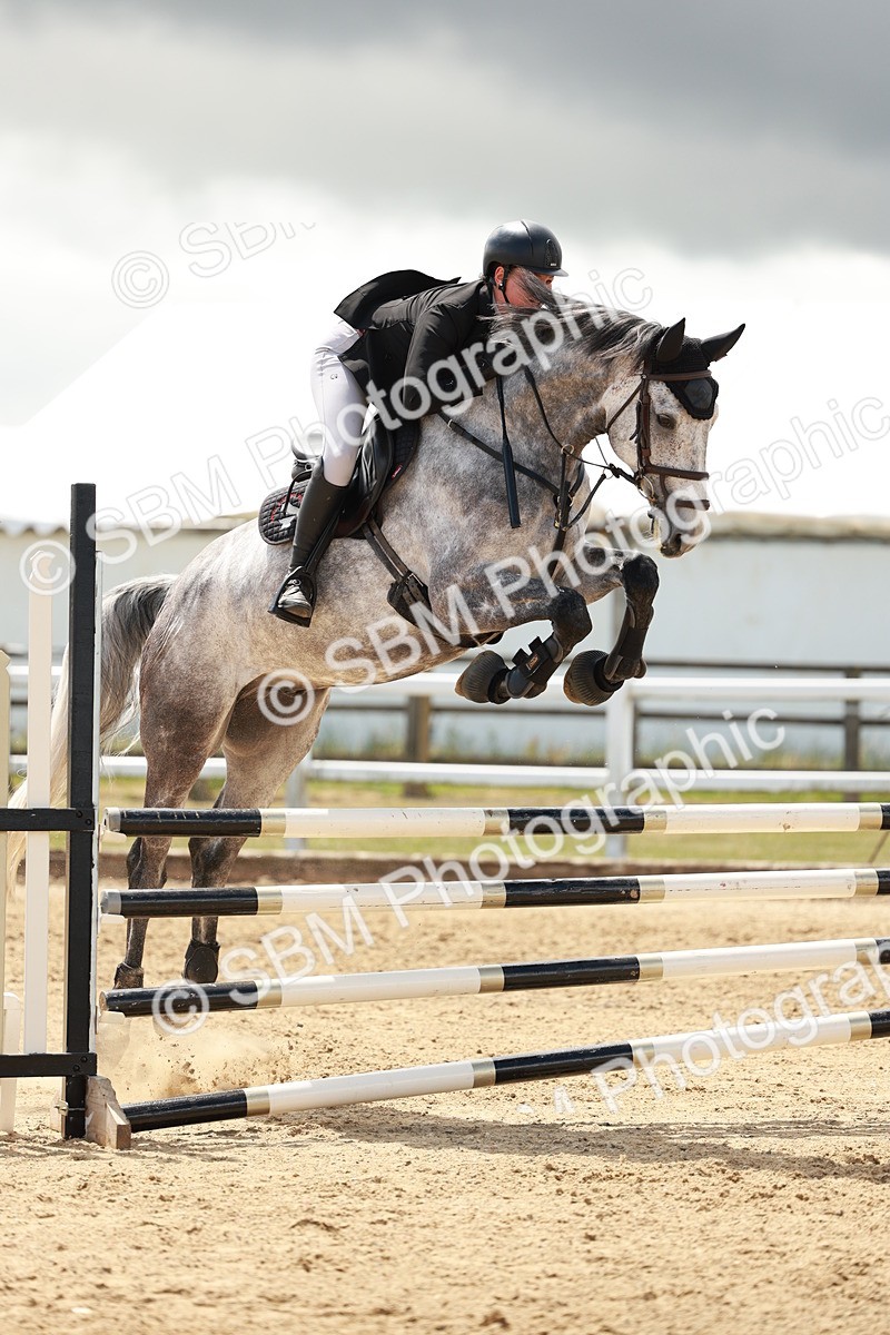 SBM_007238 - Class 2 - Senior Discovery - 1.00m Open