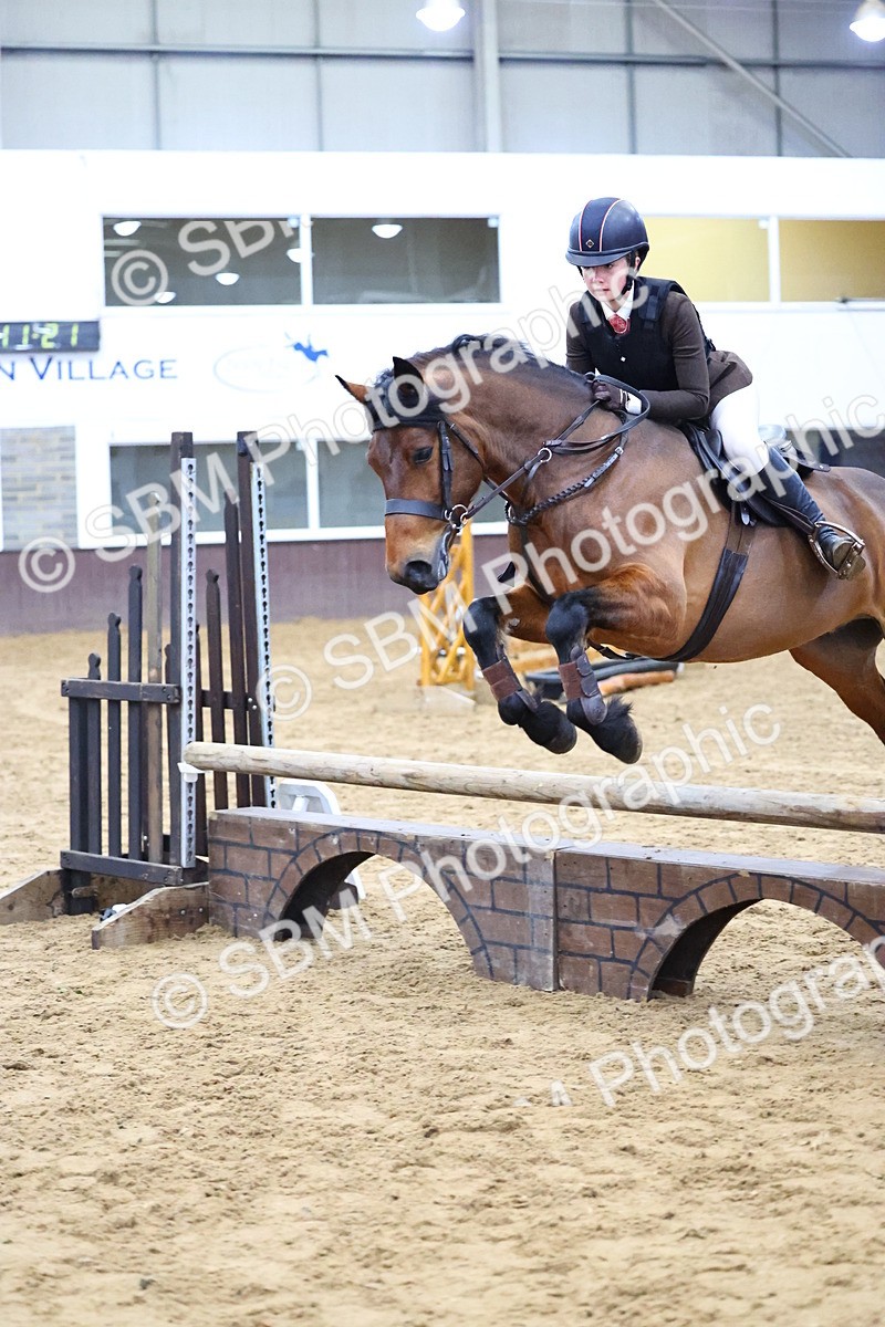 SBM_005003 - Class 41 - Not exceeding 143cms