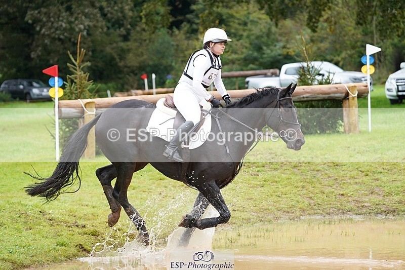 231021-113634-15549 - 671-KILCLOGHER.DAWSON-Lucy.Griffiths-SC+XC