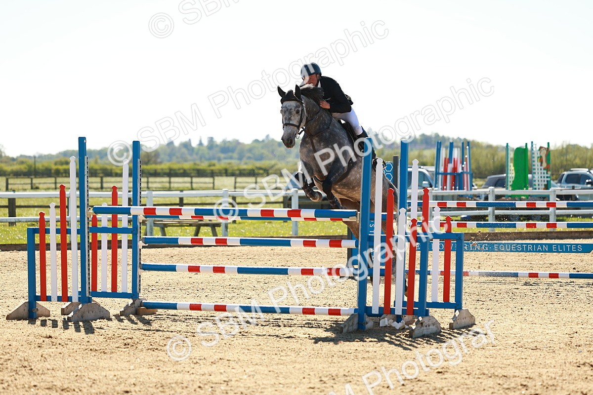 SBM_001866 - Class 5 - Senior Foxhunter - 1.20m