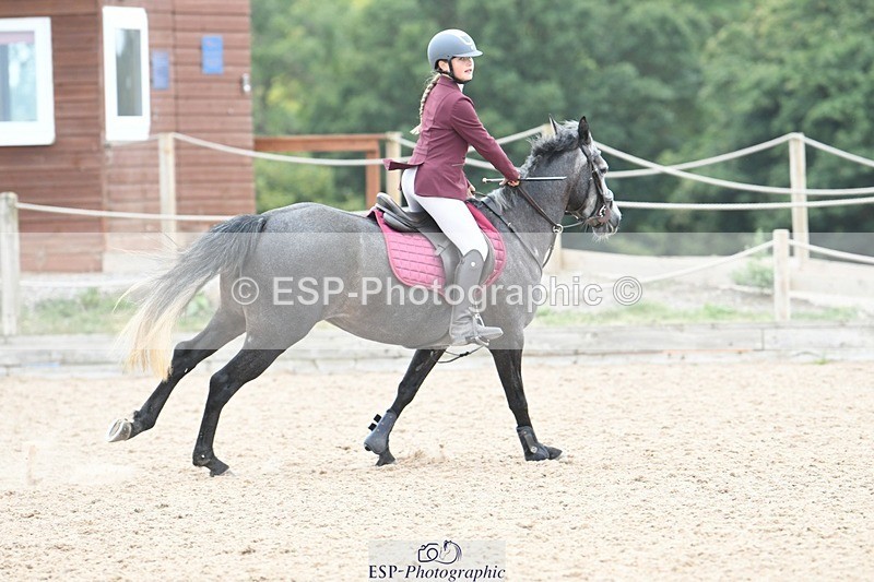 250807-112325-00636 - 90cm Round 1