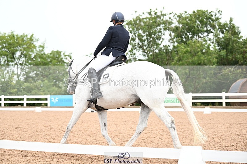 240815A-135938-01905 - 139-Chloe.Makepeace-Beechfield.Diamond