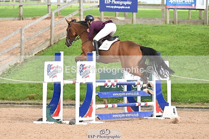 251005-145558-04007 - Cls 21 Newcomers and 1.10m