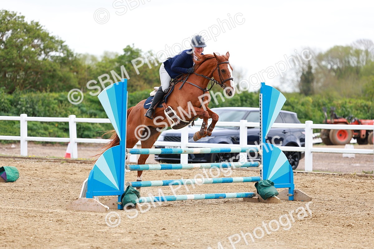 SBM_001977 - class 8 - Senior British Novice - 90cm