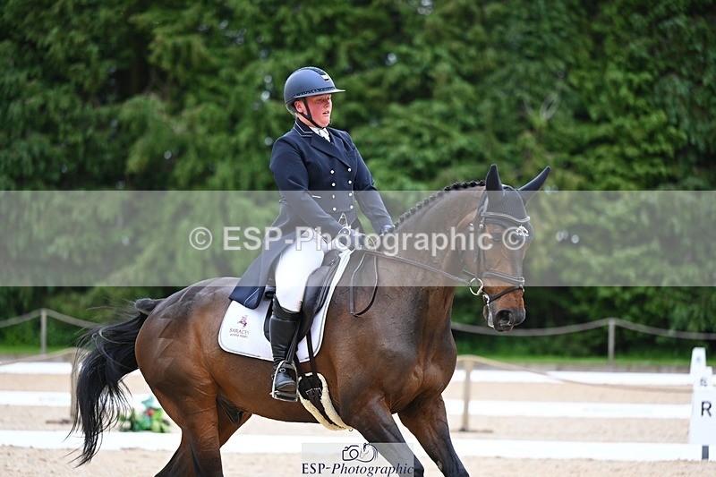 240524-181917-11631 - 165-RIDIRE_DORCHA-Lucy_Stimson