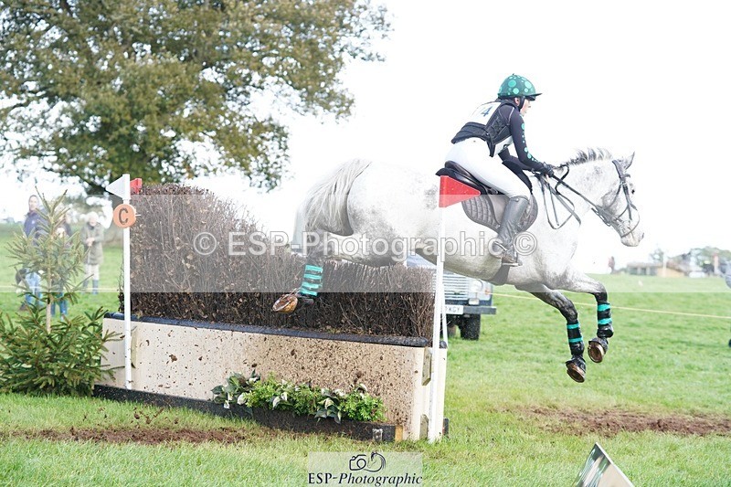 231021-144402-19345 - 474-MENELAUS-Elise.Washer-SC+XC