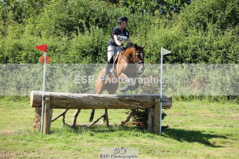 240811A-151645-05496 - 221-