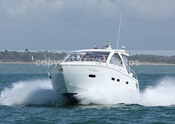 090822 SLIPS DREAM IMG_0728 - Motorboats - Hardtop