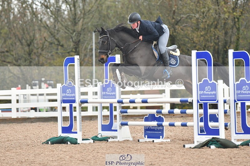 231110A-104835-00142 - Cls 2 British Novice & 90cm Open