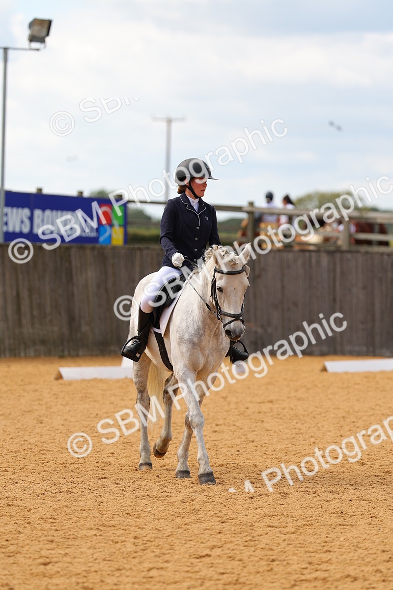 SBM_43750 - D6 - Small Tour Championship - Intro C