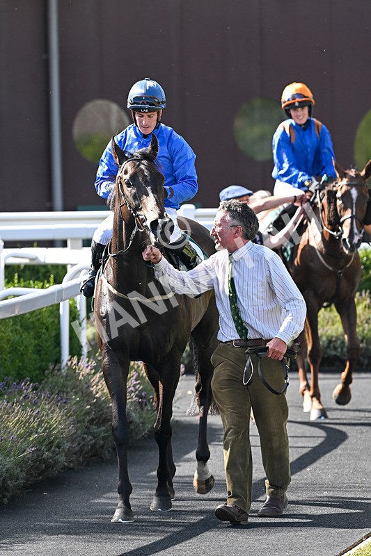 090925-Race 1-Hiccups-8270 - Race 1