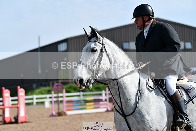 240511A-094104-11337 - Cls 28 95cm National Am Quali