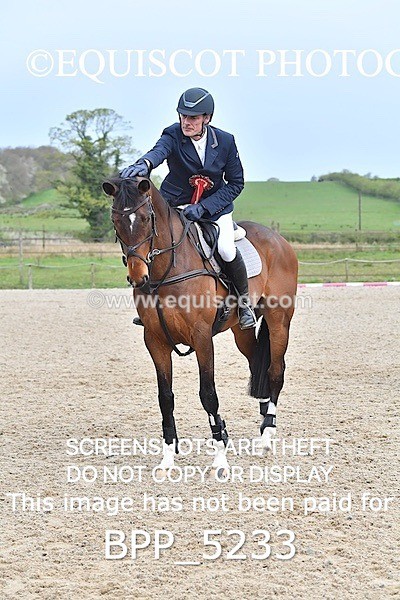 BPP_5233 - CLASS 19 SUN Senior Foxhunter/ 1.20m Open