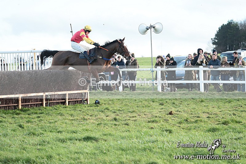 PtP 141225  1904 - New Forest Hounds PtP Larkhill 14/12/25