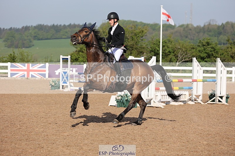 240510A-084633-04409 - Cls 13 British Novice and 90cm Open