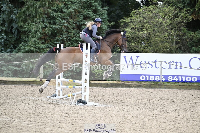 250830A-081120-04448 - Cls 20 85cm Amateur Quali