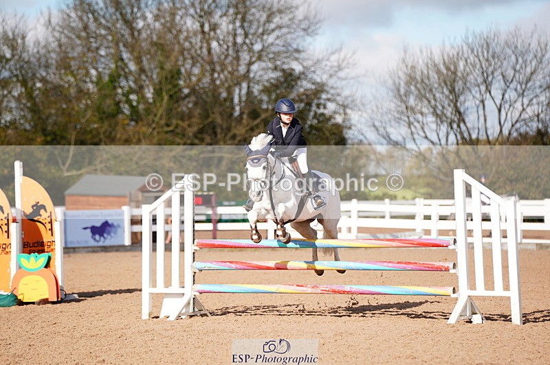 241027A-112544-02413 - SUN Cls 5 Pony Discovery and 90cm Open