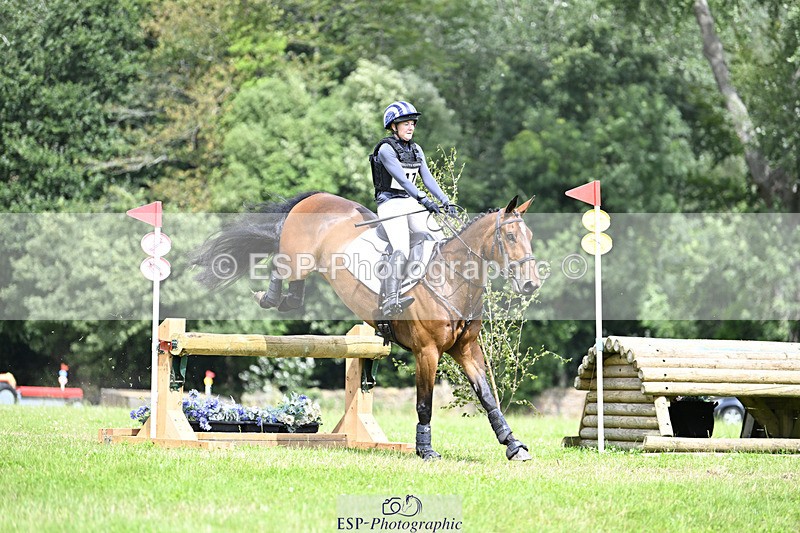 240804-135130-15309 - 472-Lucy_Woolams-ZATESSA'S_CLASSIC