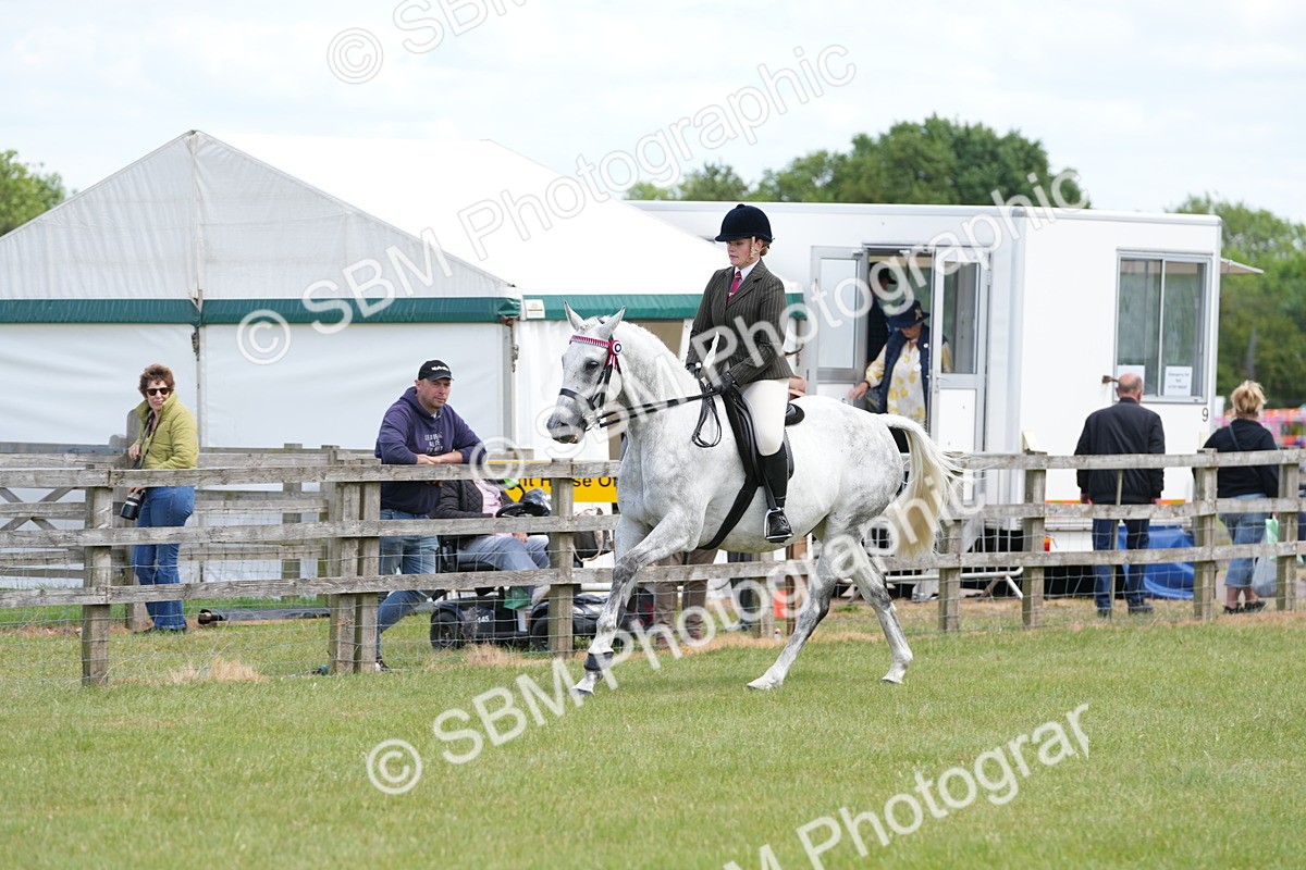 SBM_16183 - Class 105-106 - RIHS Riding Horses