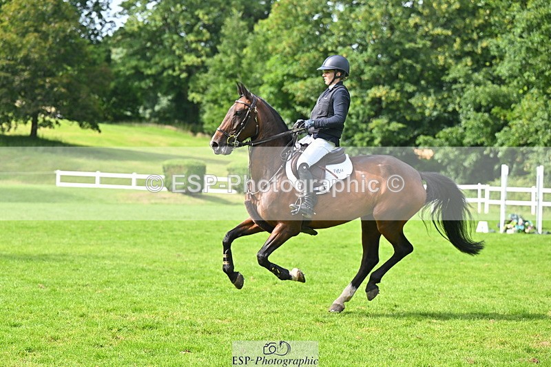 140626A-164716-00299 - Cld 46 Snr 1m 10 Grand Prix