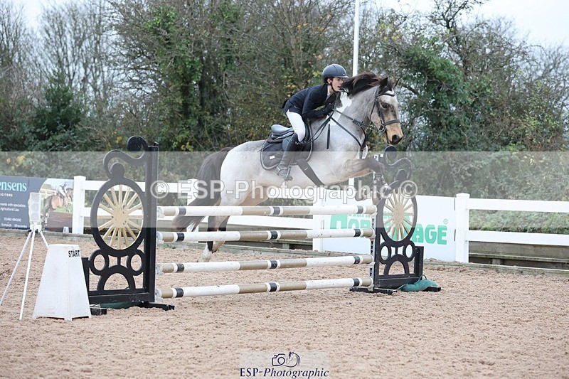 241116X-140559-02389 - Cls 14 A&B Pony Fox & 1.10m Open