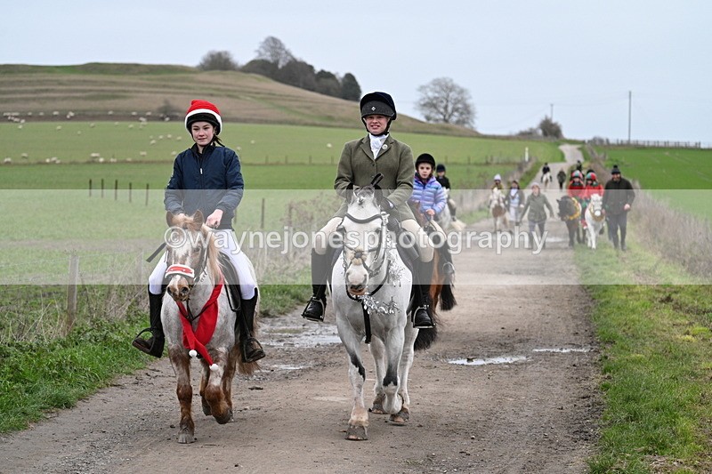 WJ7_1306 - Walk Home