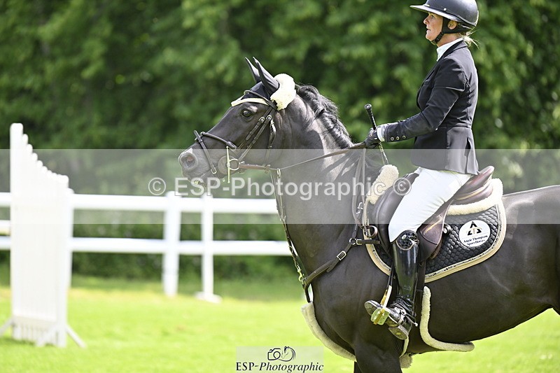 250613A-103604-00505 - Cls 1 Snr Newcomers and 1.10m Open