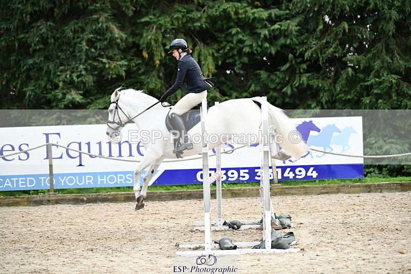 251004A-172858-02454 - Classes 12 & 13 90cm