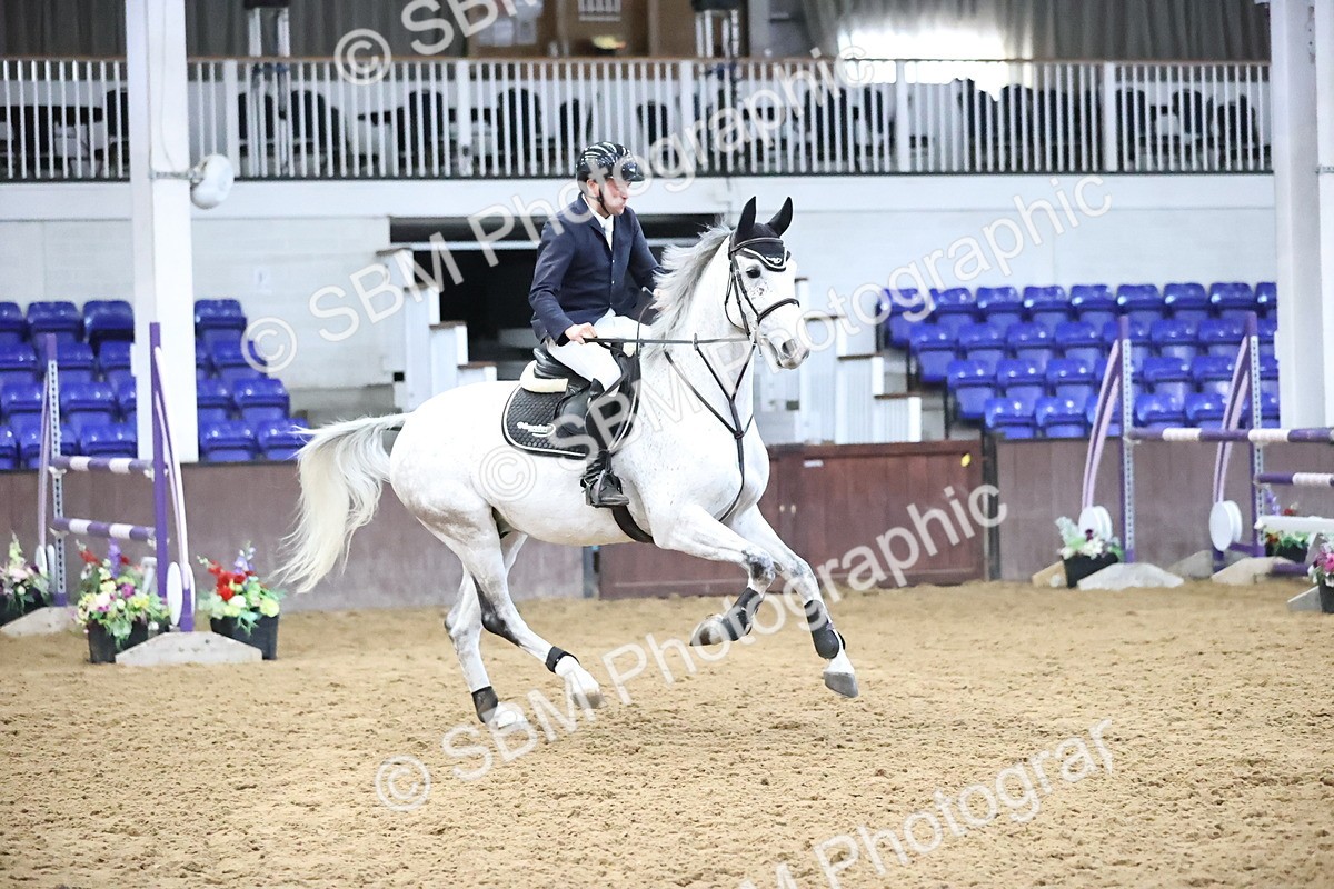 SBM_003912 - Class 12 - Senior Foxhunter 1.20m