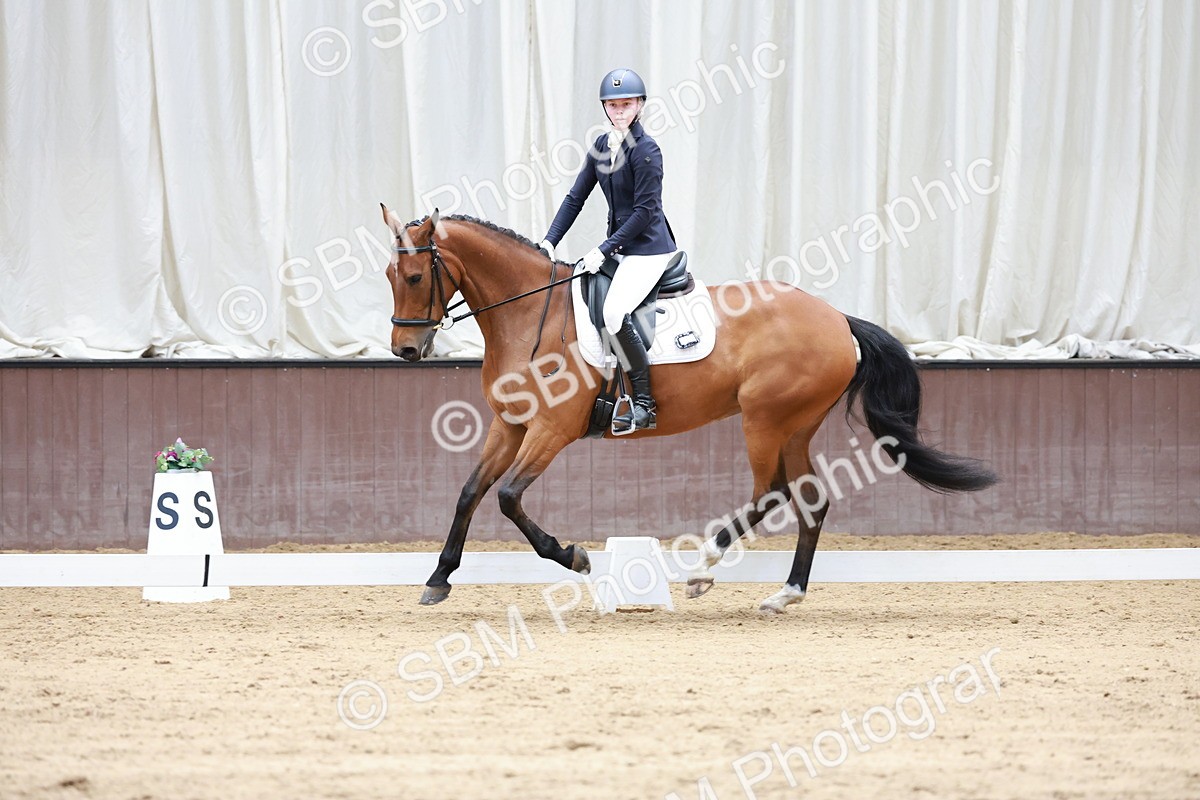 SBM_008501 - Class 6b - Novice 6 - 9.28-10.41