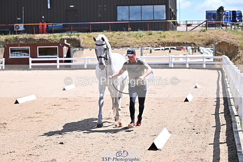 250716-123001-00020 - Trot Up 12.30 to 1.30