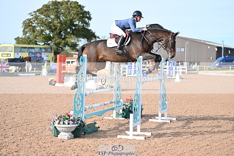 231015A-152534-09018 - Cls 32 National 1.30 & 1.40m Open