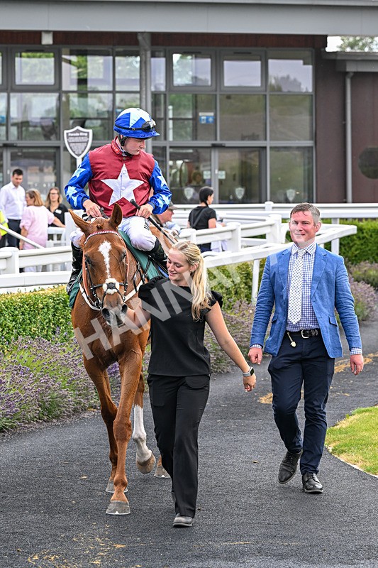 040826-Race 3-Free World-5160 - Race 3 15.15pm Jacky Rylance 60th Birthday Celebration Handicap